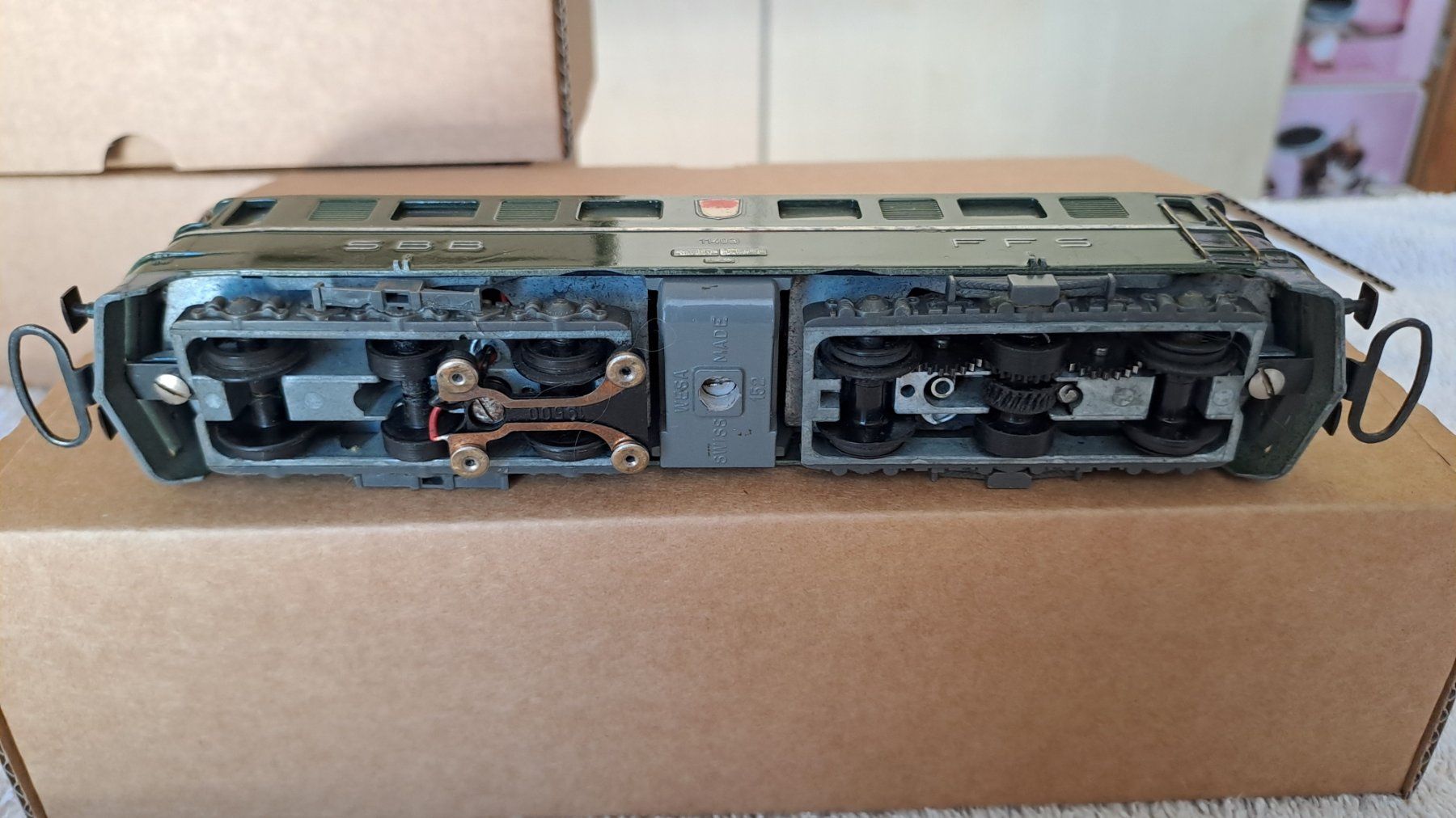 Wesa Modellini di ferrovie: WESA SBB Ae 6/6 / 28 – Usato da Winterthur venduto da Riebeli333 5