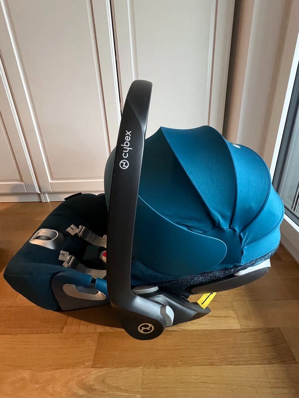 Cybex Seggiolini per auto: CYBEX Cloud Z Plus i-Size mit Isofix Station – Usato da Baar venduto da 4ernova_larisa 5