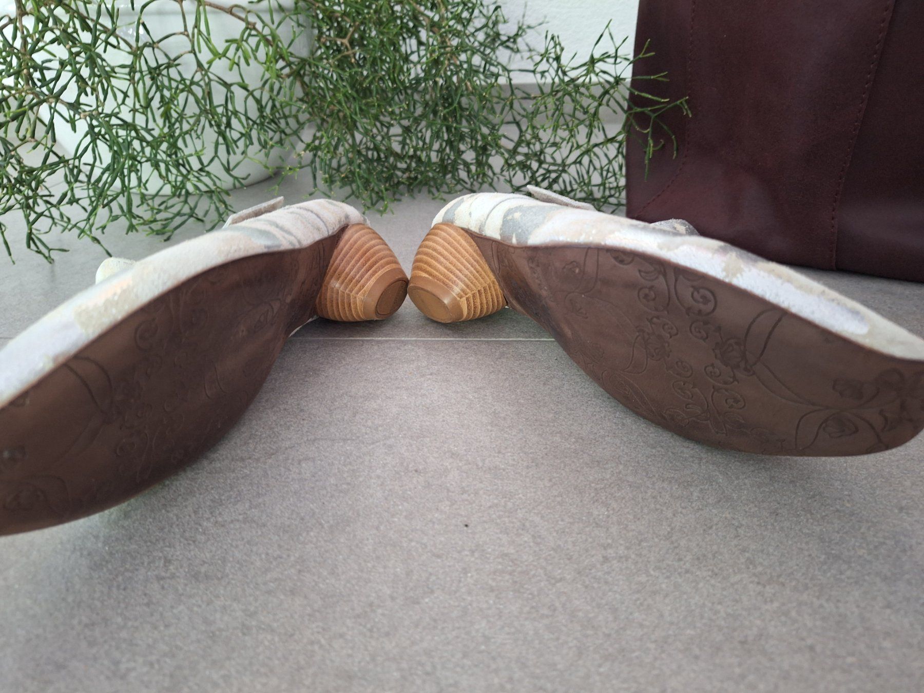 Think Chaussures femmes: Clogs: Marke Think! – D'occasion à Mühlethal par prackendorf 5