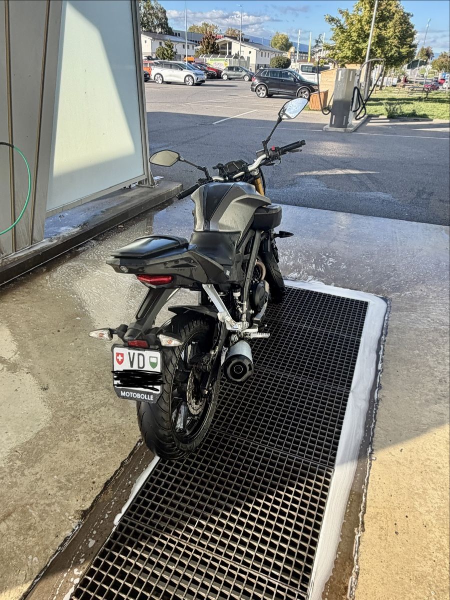 Yamaha Strada: Yamaha mt125 de 2016 – Usato da Allens venduto da kwo_29gr 3