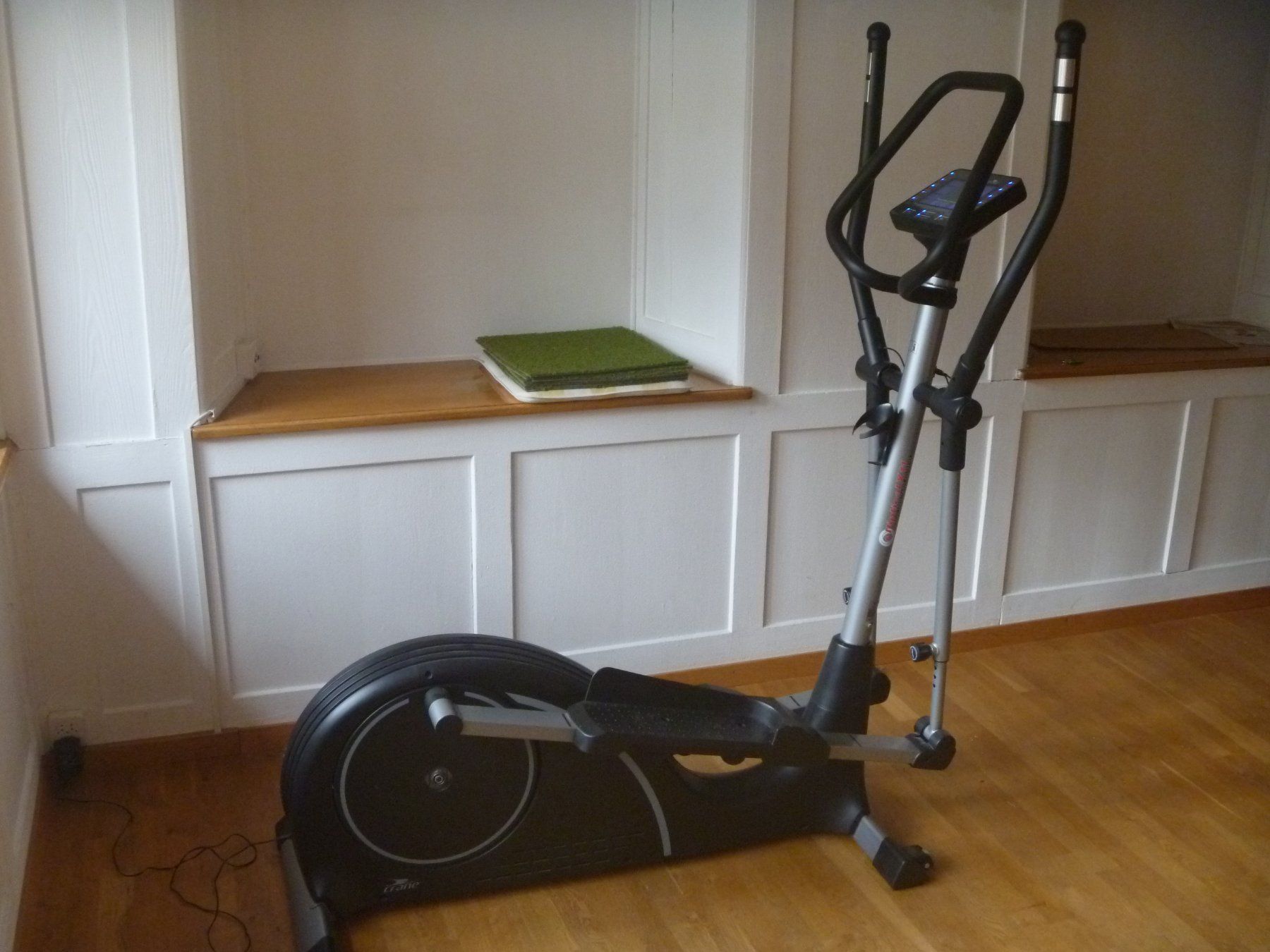 Hometrainer: Stepper Hometrainer Crosstrainer Crane – Usato da Rüti ZH venduto da baumchen