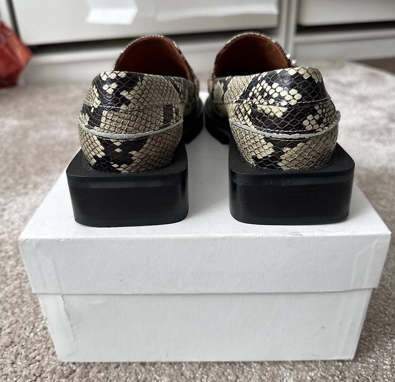 Damenschuhe: Ganni Loafers – Gebraucht aus Zürich von bryananthony 3