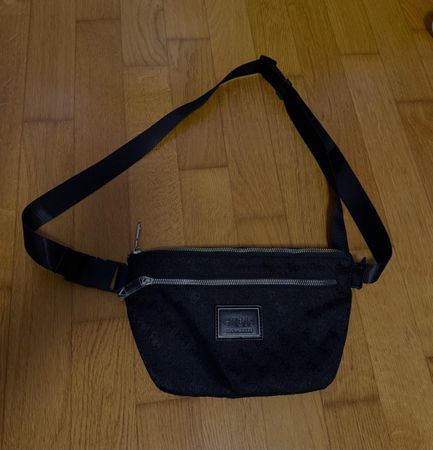 Gürteltasche Guess 