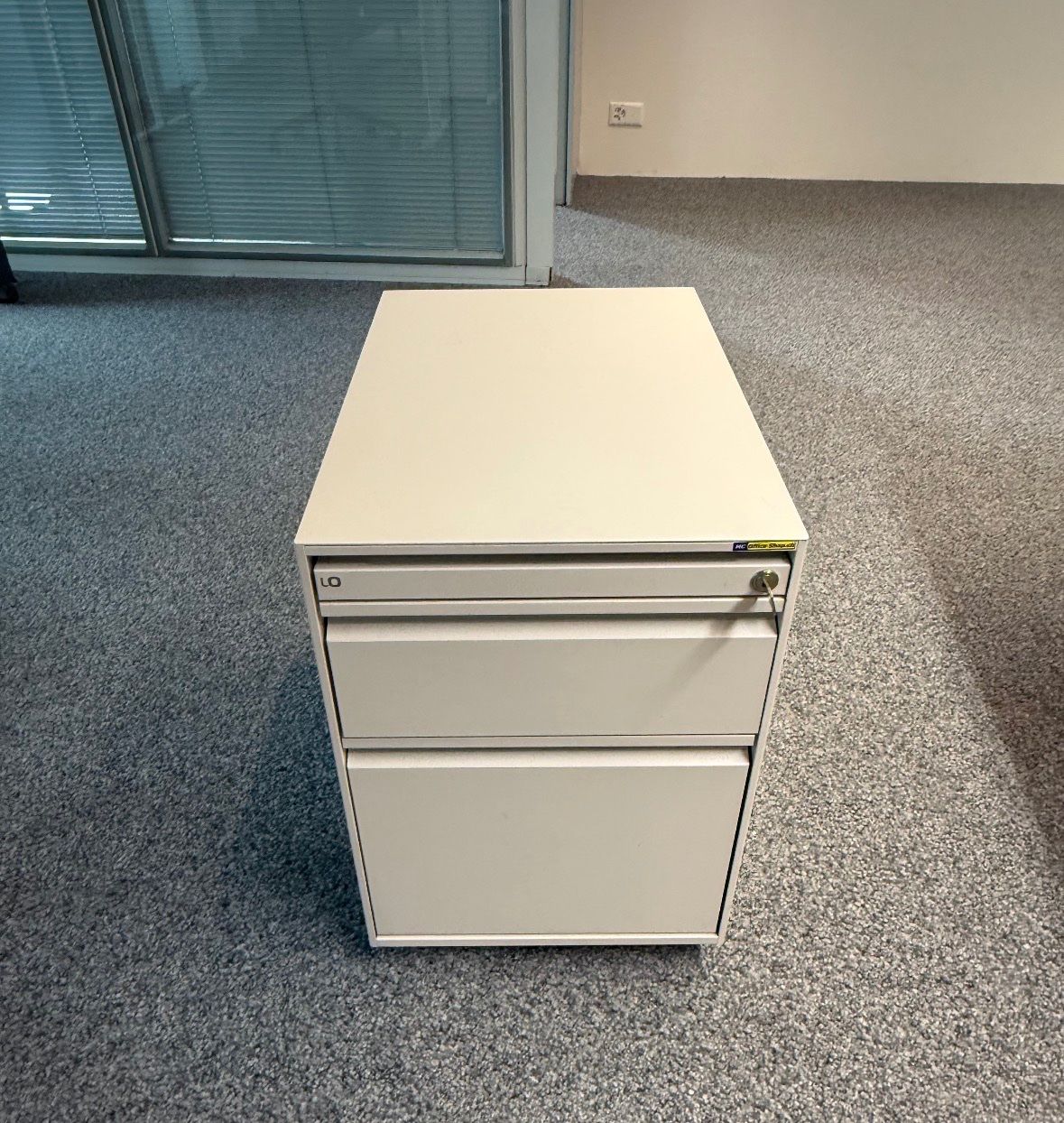 Eléments de bureau: Bürokorpus mit Rollen – D'occasion à Dietikon par Oberentfelden_