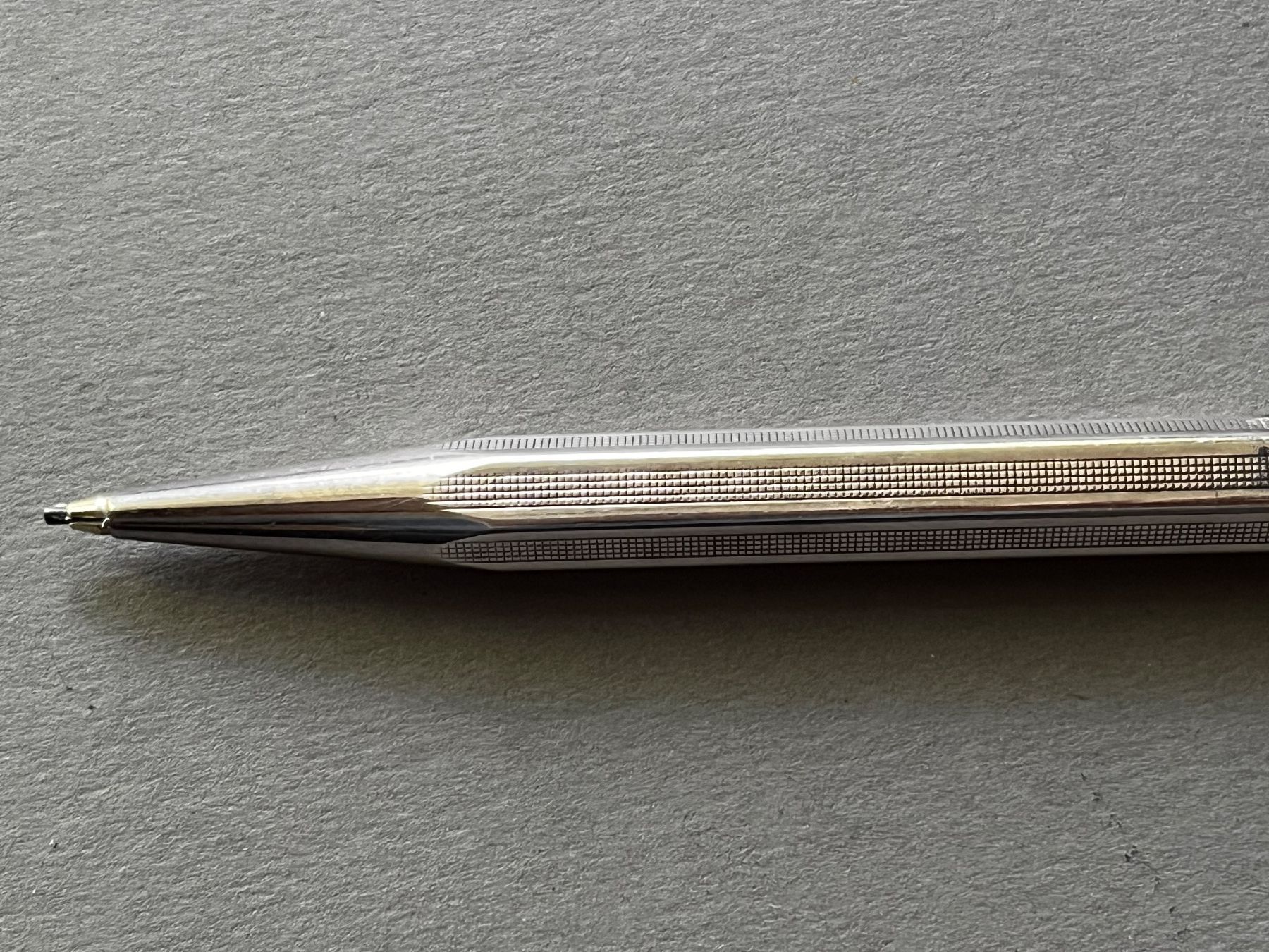 Caran D'Ache Stifte & Marker: Caran d’Ache Ecridor Minenhalter "Pavé" versilbert cr – Gebraucht aus Zürich von FV.vintage 2