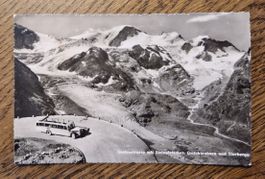 Sustenstrasse, Oldtimer Postauto 1952