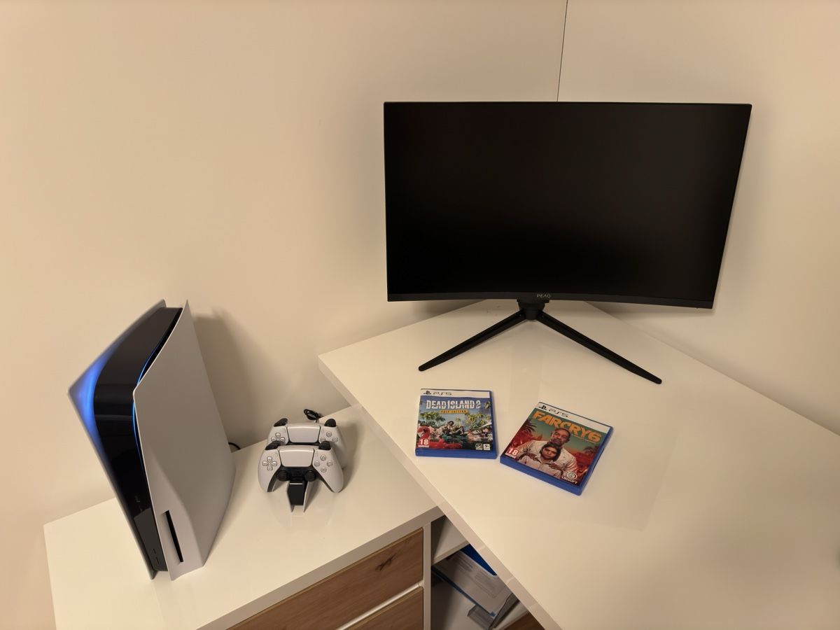 Sony Konsolen: PS5 Gaming Setup – Gebraucht aus Wädenswil von