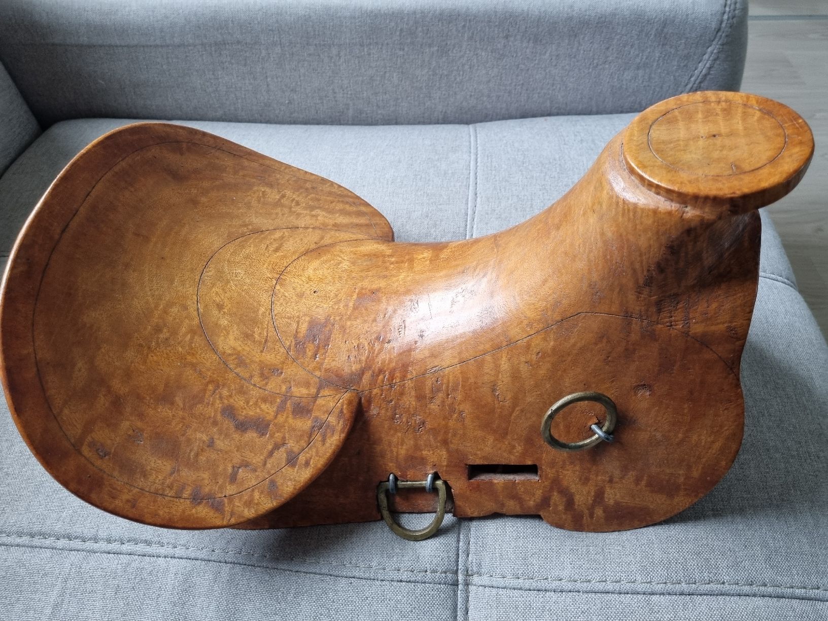 Giocattoli: Holz Pferdesattel zur Deko oder, zum Spielen/ Trainieren – Usato da Kilchberg ZH venduto da Pihe05 1