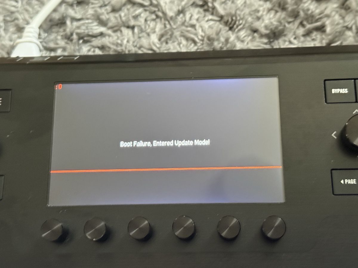 Line 6 Musikinstrumente: DEFEKTES Line 6 Helix Floor – Defekt aus Watt von flavio_1996 1