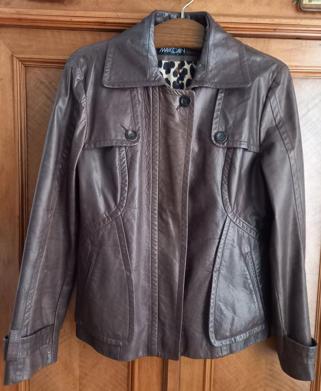 Marc Cain Giacche: Lederjacke von MARC CAIN – Nuovo (secondo la descrizione) da Binningen venduto da mar_2jlr