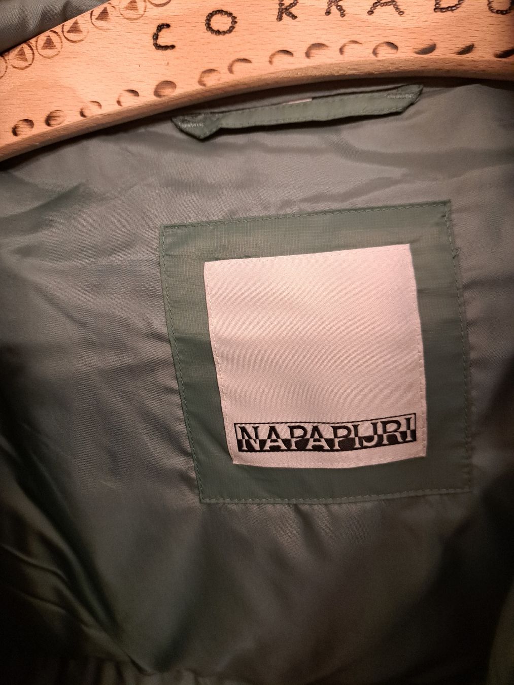 Napapijri Giacche: Napapijri Jacke – Usato da La Punt Chamues-ch venduto da ccr_qg76 1