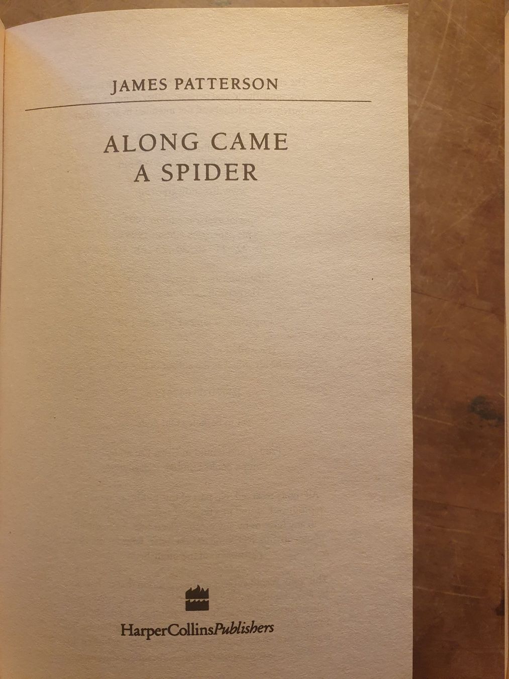 Libri: Along Came Spider - James Patterson – Usato da Zürich venduto da loosebone 2