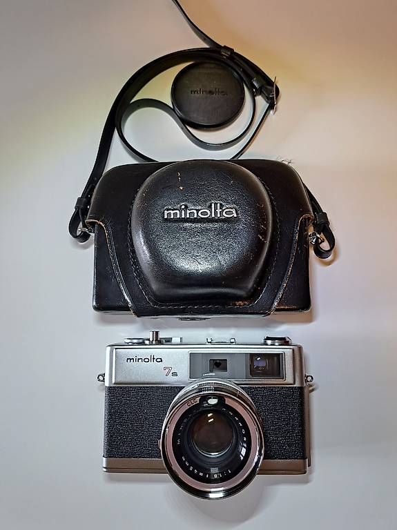 Minolta Fotocamera: Minolta HI MATIC 7s – Usato da Ringgenberg BE venduto da Veloeli-