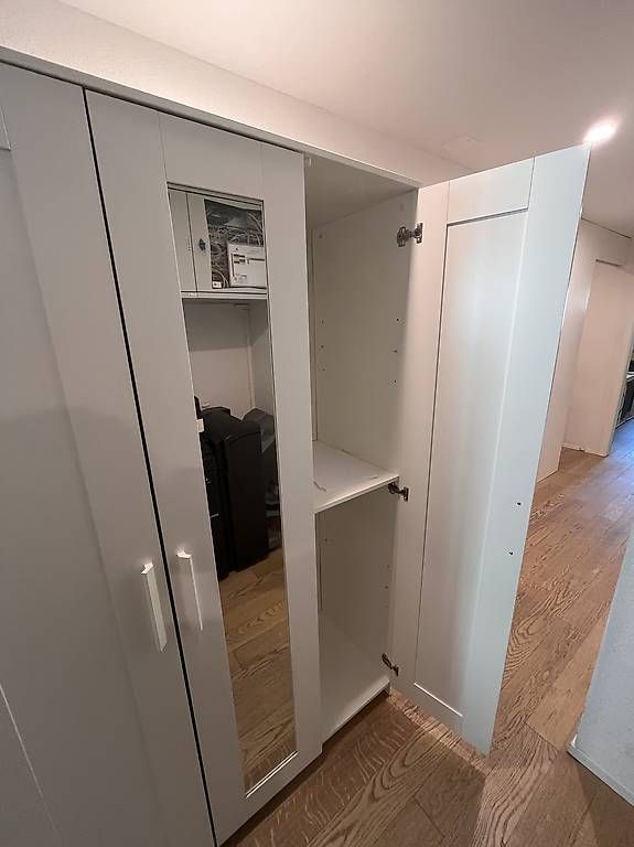 Armoires: 2 Schränke Preis pro Stück – D'occasion à Bern par sab_wxt2 3