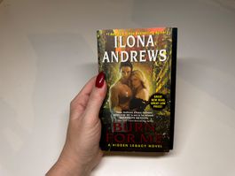 NOVEL: Ilona Andrews, Burn for me