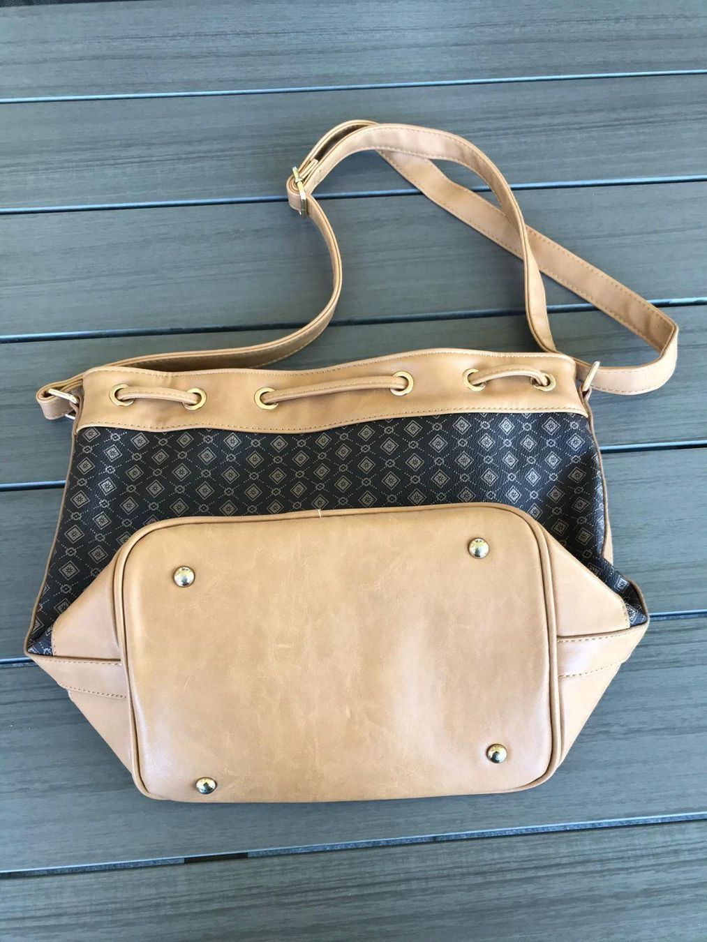 Borse da donna: Maddison Handtasche – Nuovo (secondo la descrizione) da Heimenhausen venduto da ChliineBaeremani 1