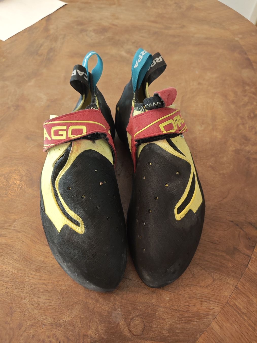 Scarpa Scarpe da uomo: Kletterfinken Scarpa Drago gr. 44 – Nuovo (secondo la descrizione) da Baden venduto da tobysuter