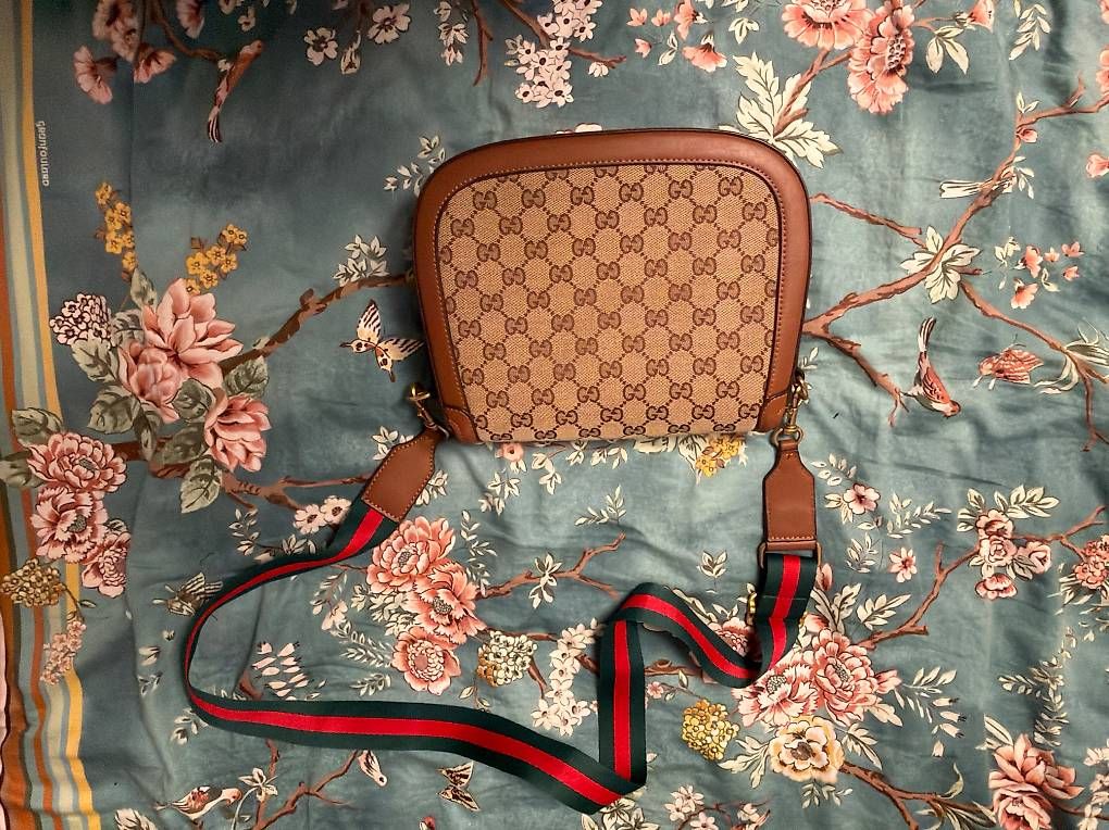 Borse da donna: Gucci Bag – Usato da Köniz venduto da ges_786t 1