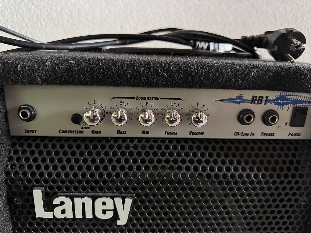 Laney Amplificatori: Ampli basse Laney RB1 Richter – Usato da Villars-tiercelin venduto da jul_98kb 2
