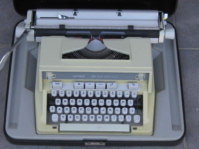 Hermès Schreibmaschinen: Machine à écrire HERMES 3000 – Gebraucht aus Vallorbe von mugyval