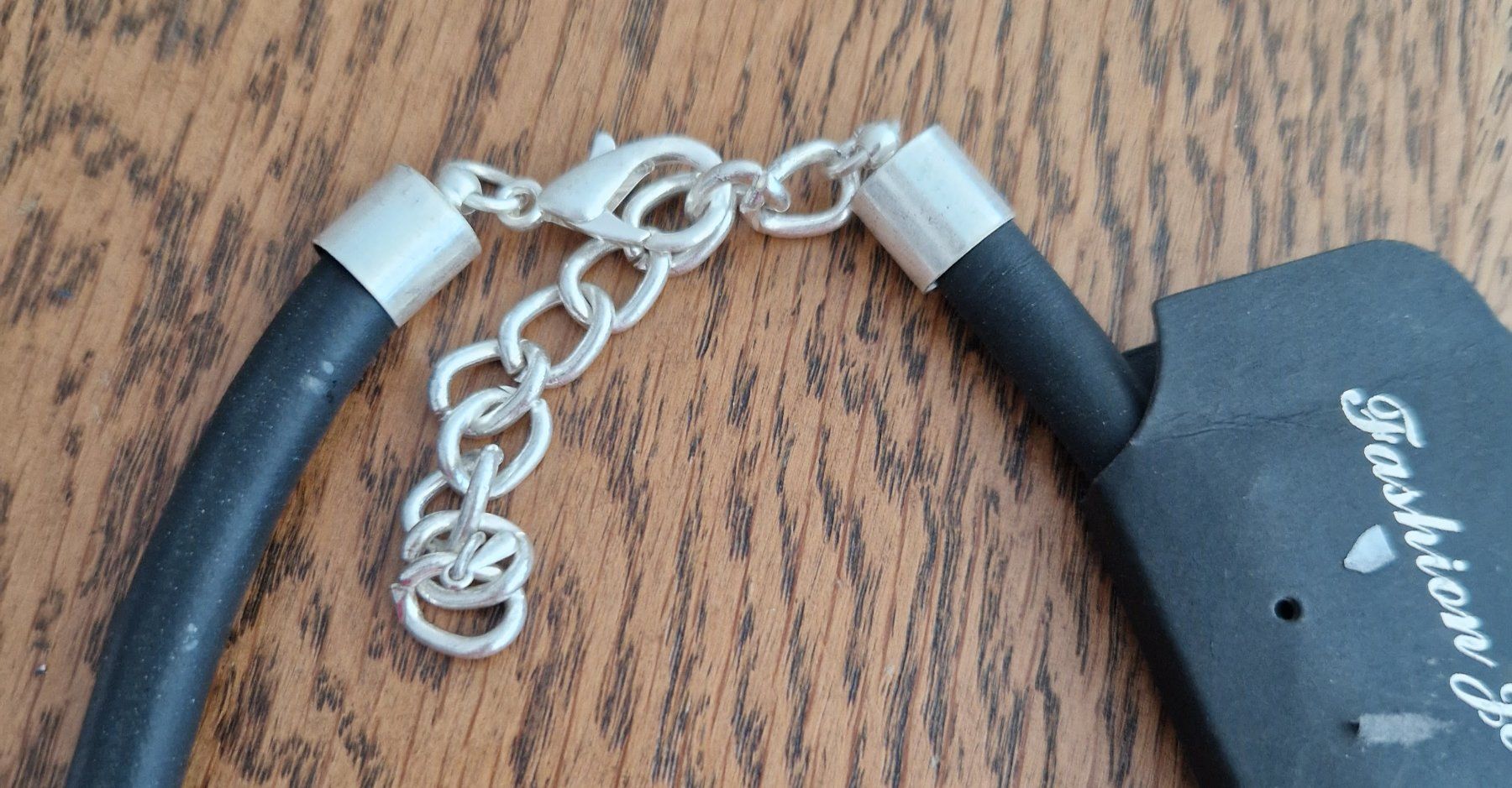 Colliers: COLLIER FEMME – Neuf avec emballage d'origine à Camorino par JPHANDMADE1 2