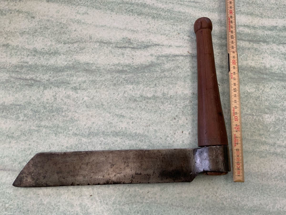 Posate: Antikes Schindelmesser – Usato da Willisau venduto da Marcello63 3