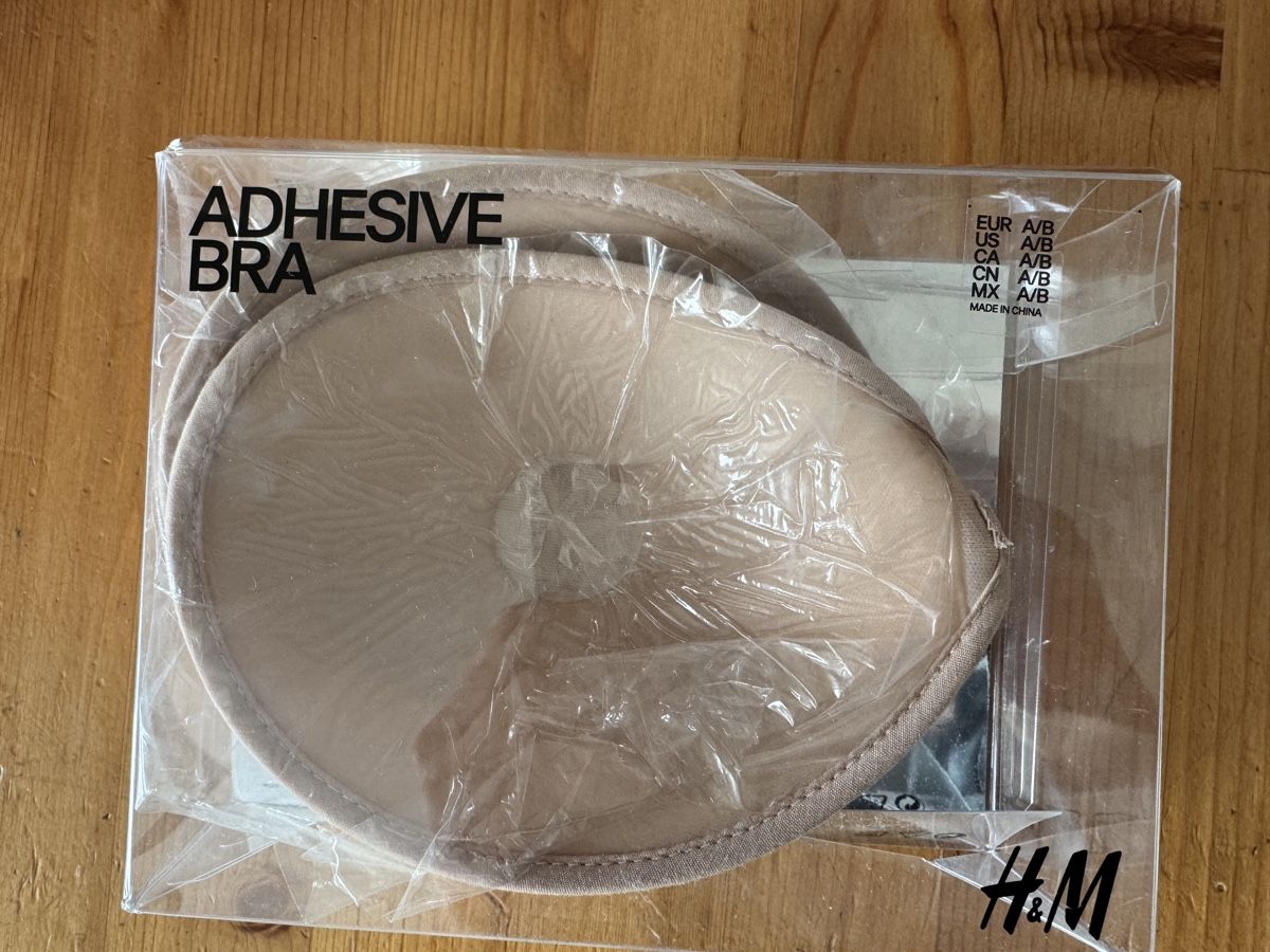 Altra biancheria intima: Adhesive bra A/B unbenutzt – Nuovo (secondo la descrizione) da Fribourg venduto da BarbaraD 2