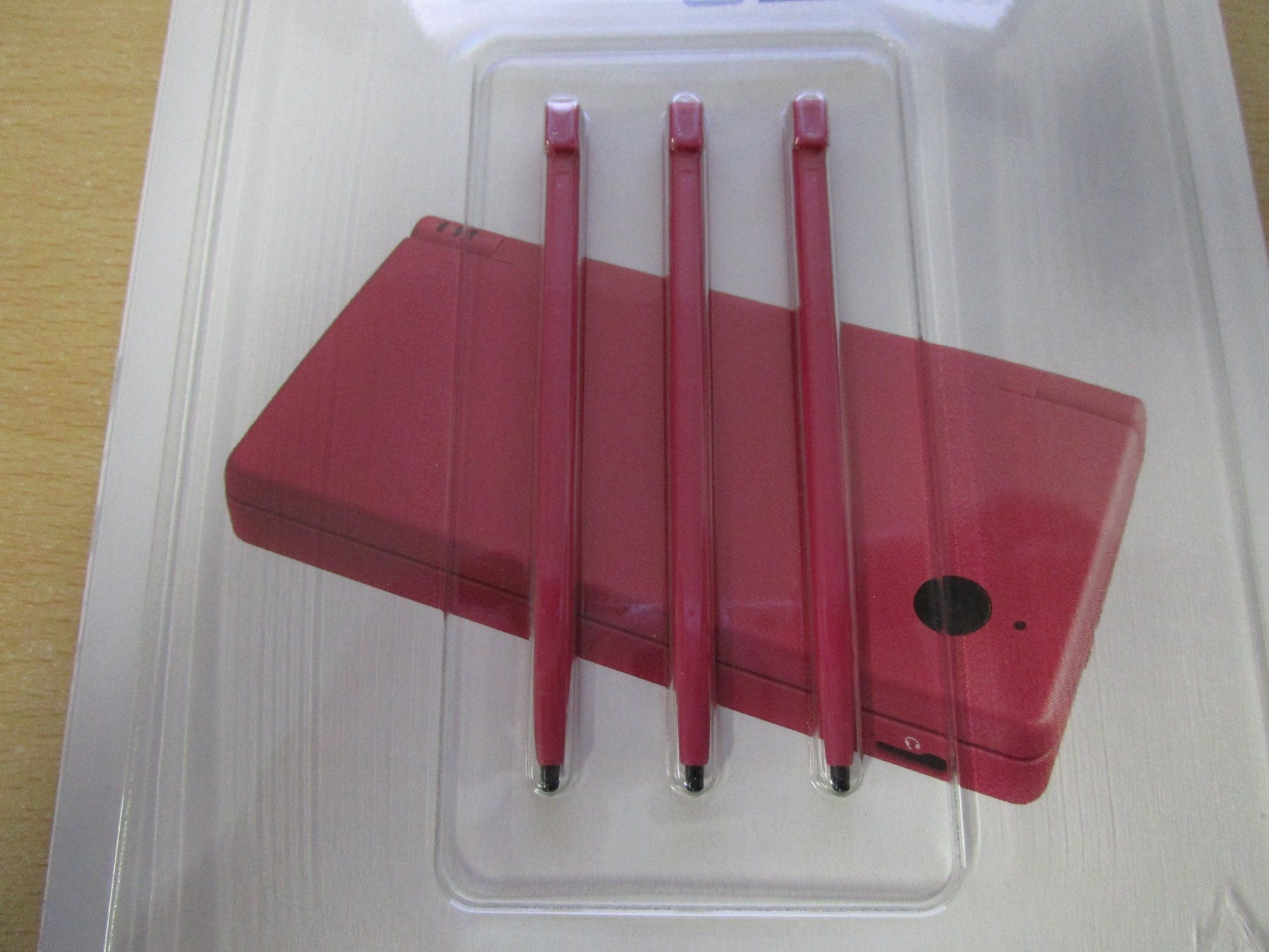 Nintendo Giochi: Nintendo DSi Stylus pink Original - 3er Pack - Neuware – Nuovo e nell'imballaggio originale da Goldau venduto da agestuffer 2
