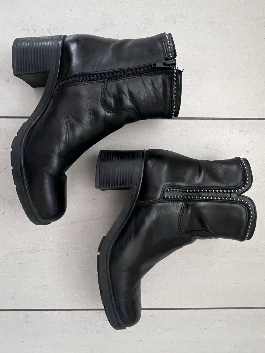 Scarpe da donna: Bottines Bata cuir noires avec zip, pointure 37 – Usato da Lausanne venduto da monaliza1998 1