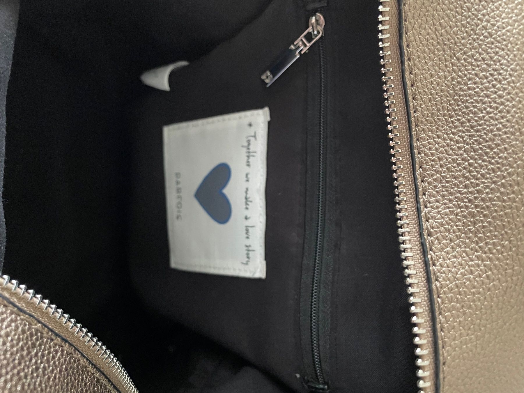Zaini: Petit Sac à dos élégant couleur bronze - PARFOIS – Nuovo (secondo la descrizione) da Vuisternens-Ogoz venduto da PhilDr 5