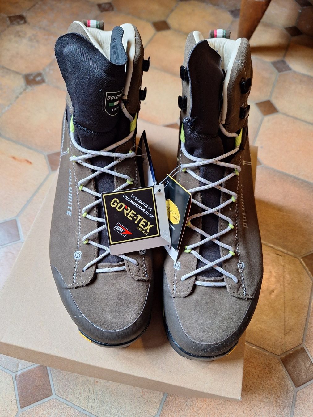 Dolomite Scarpe da uomo: Dolomite – Nuovo e nell'imballaggio originale da Basel venduto da OnutWOODLAND 5