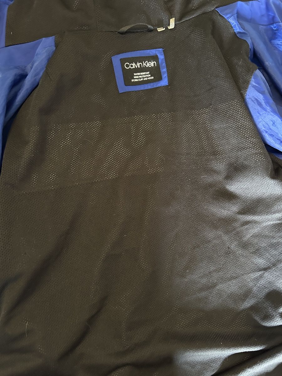 Calvin Klein Jacken: Calvin Klein Jacke – Gebraucht aus Aarau von pyl_887s 2