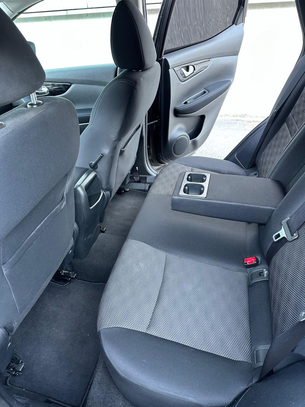 Nissan Automobili: Nissan Qashqai 1.6 4x4 – Usato da Erstfeld venduto da Gina033 4