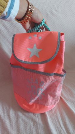 Rucksack,neuwertig in Neonfarbe!