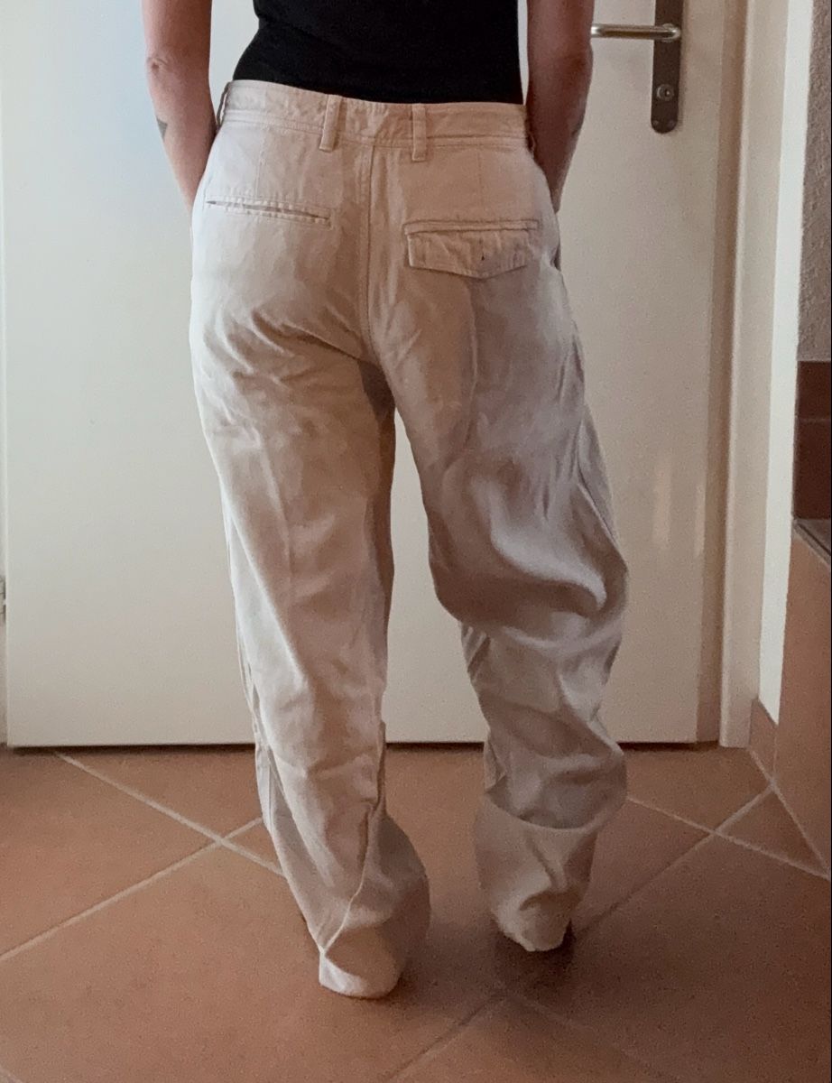 Pantaloni: Everlane Hose, hellbaige, 10 – Usato da Glarus venduto da big.bear 4