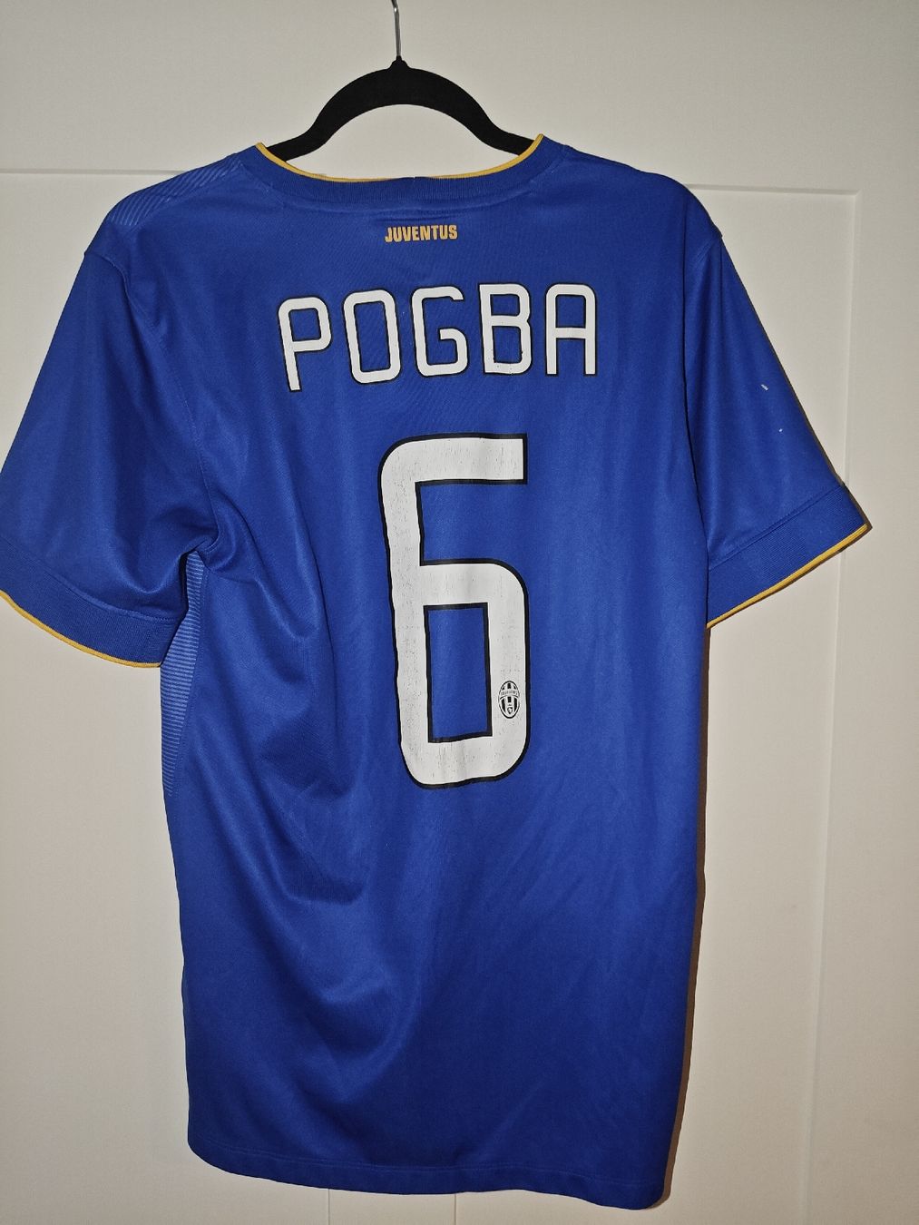 Nike Leibchen & Hosen: Juventus Turin 3rd Kit 2014 Pogba – Gebraucht aus Weinfelden von FredWid 1