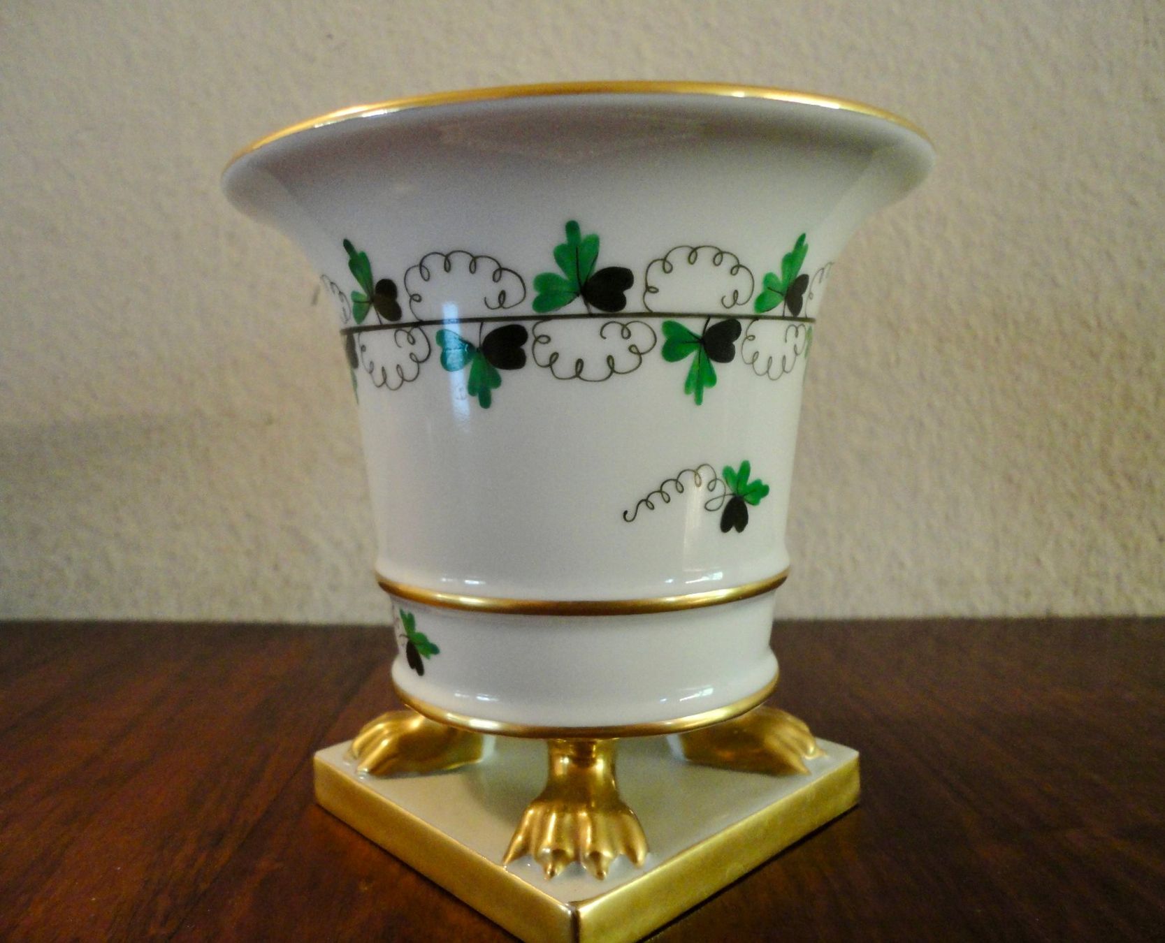 Herend Vasi & Recipienti: Vintage Herend Blumenvase mit Goldfüssen. – Usato da wädenswil venduto da niki20 1