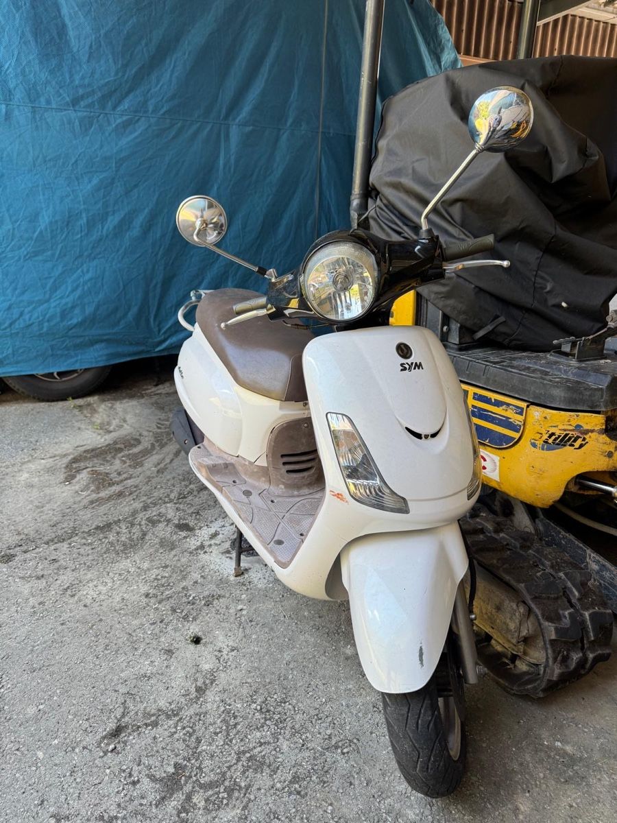 Route: SYM Fiddle 125 Roller Weiss – D'occasion à Auw par rosee_ 2
