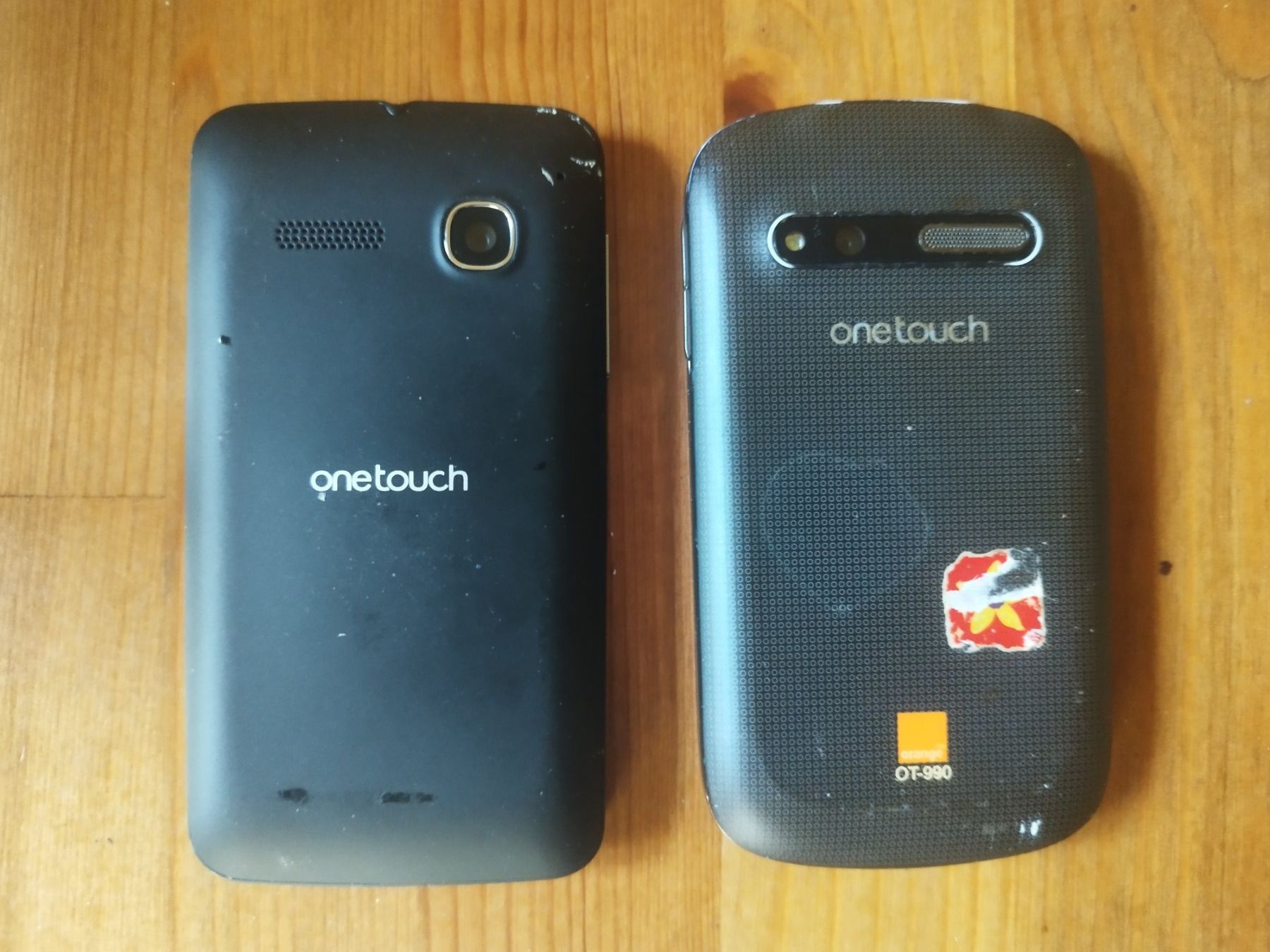 Alcatel Handys / Smartphones: 2 natels Alcatel – Gebraucht aus Vallorbe von Leonidas1337 1
