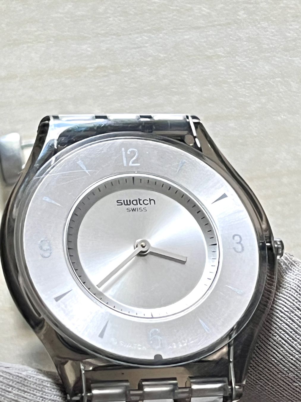Swatch Orologi: Coole Swatch Uhr, Silber Look, Zeitlos! – Usato da Grenchen venduto da chththl 4