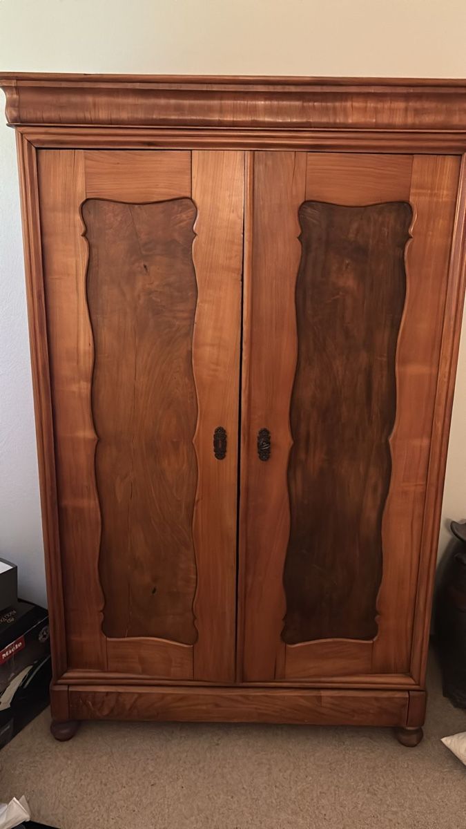 Armadi: Antiker Schrank  – Usato da Oberaach venduto da Nin83Nin