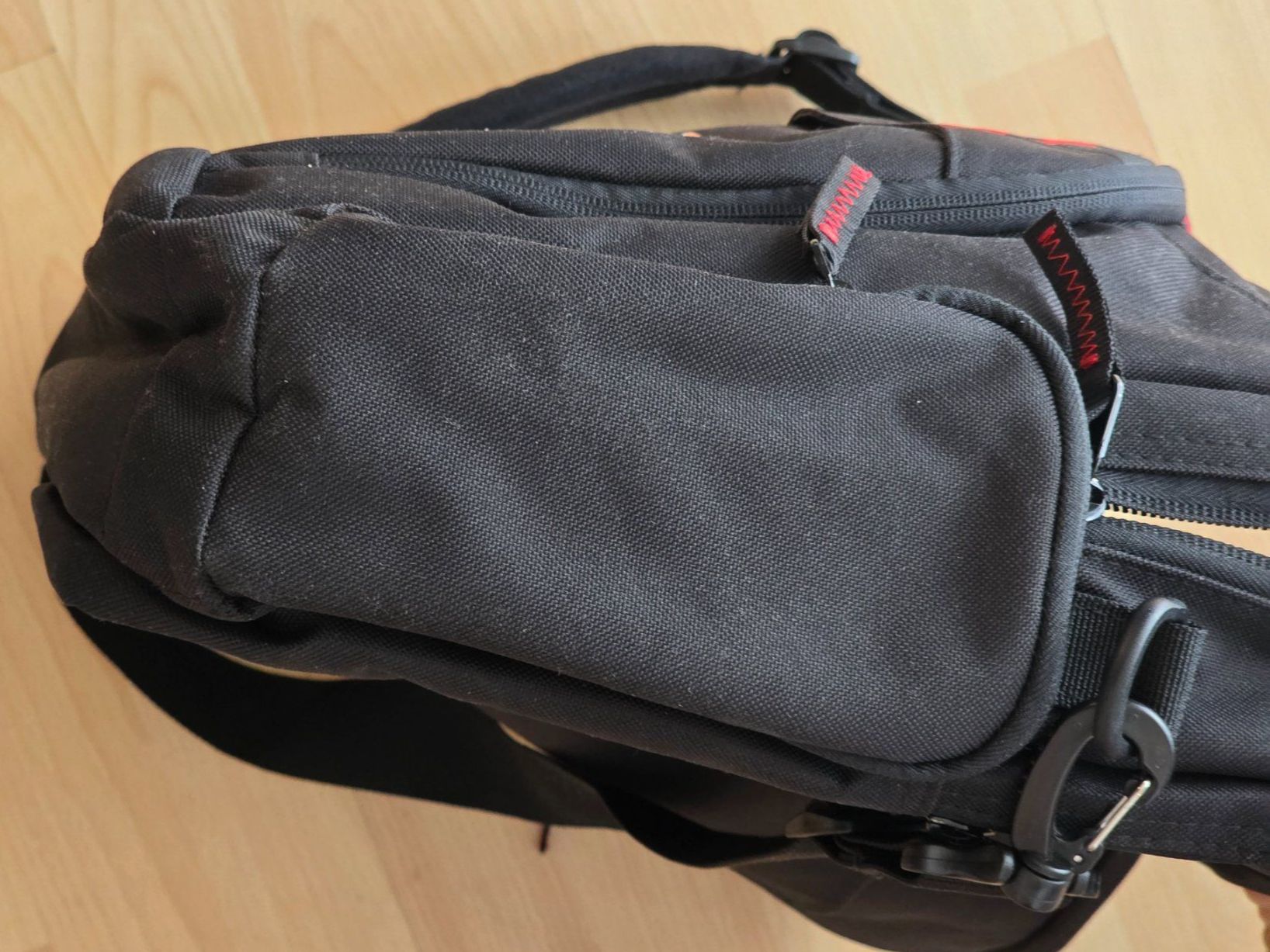 Koffer & Taschen: Notebook Tasche von Rossignol, schwarz – Neu (gemäss Beschreibung) aus Niederglatt ZH von Polobunny 4