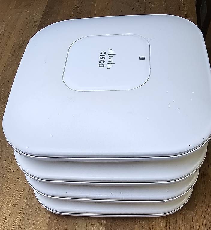 Modem & Router: 4 x Cisco Air-LAP1142N-E-K9 – Usato da Basel venduto da rug_qn69 1