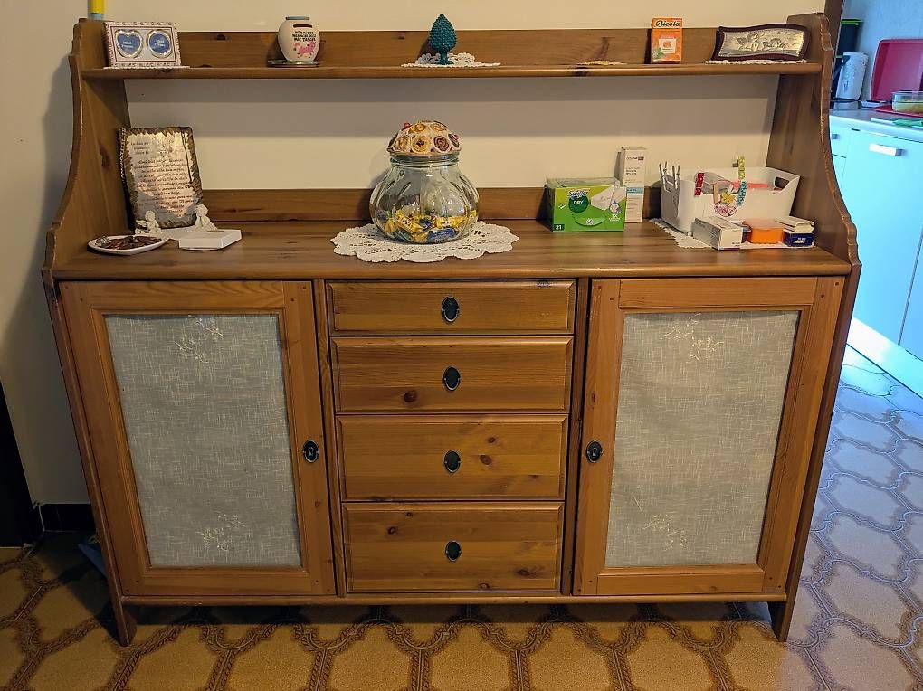 Credenze: LEKSVIK Buffet IKEA  – Usato da Ligornetto venduto da PoGabriella