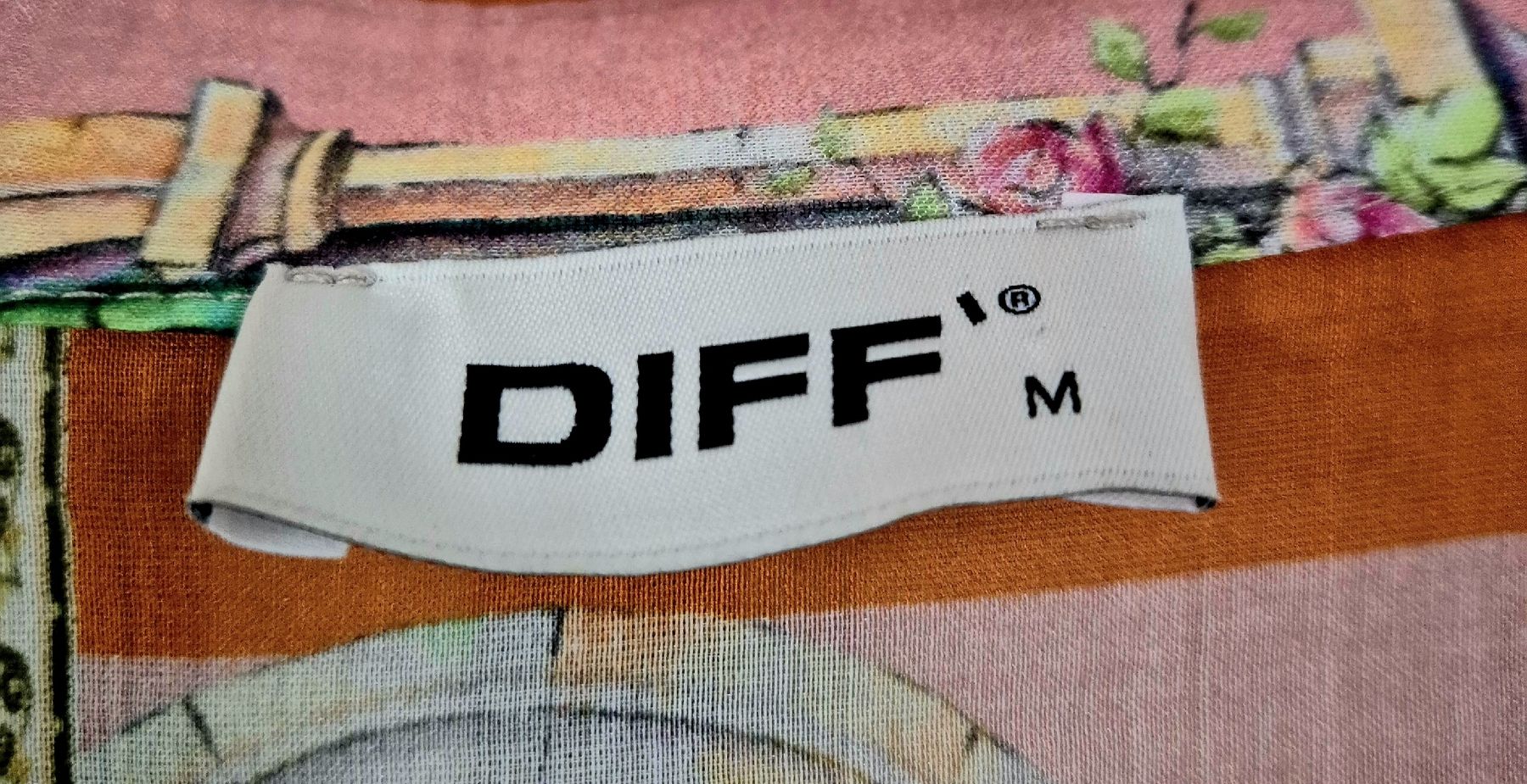 Camicette: Bunte Damenbluse Gr M Frühlings-/Sommerdesign – Usato da Merenschwand venduto da Epc19 4