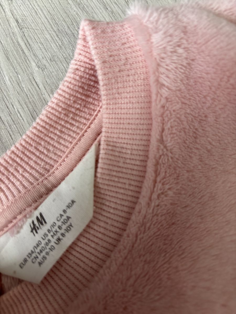 Ensembles coordonnés: Kleiderpaket Mädchen, 3 Pyjama & 1 Pulli, Gr. 134 – D'occasion à Erlinsbach SO par flick20 6
