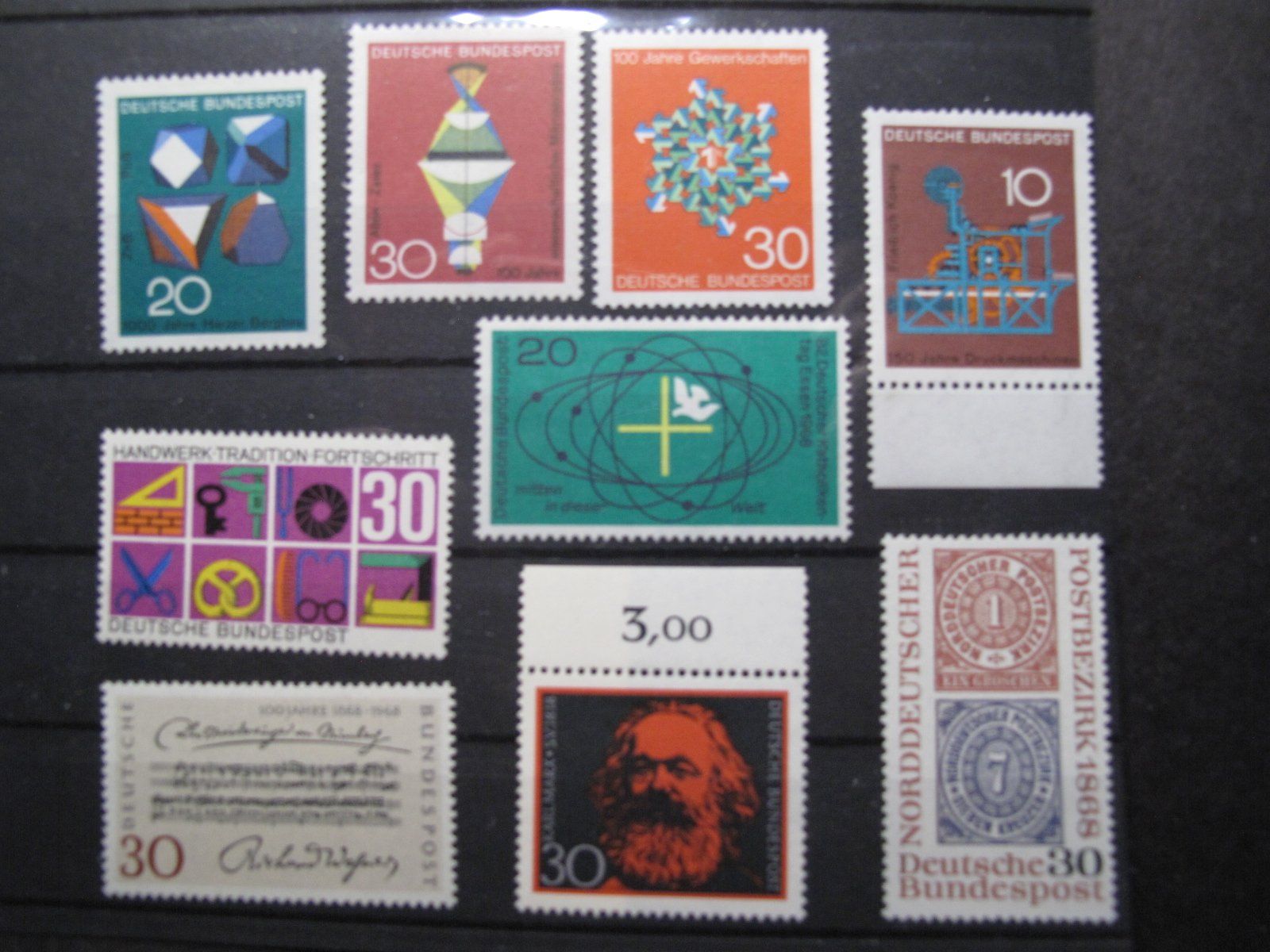 Tutti i francobolli: BRD 1968 Technik  / Menschenrechte ** – Usato da Wil SG venduto da fva01