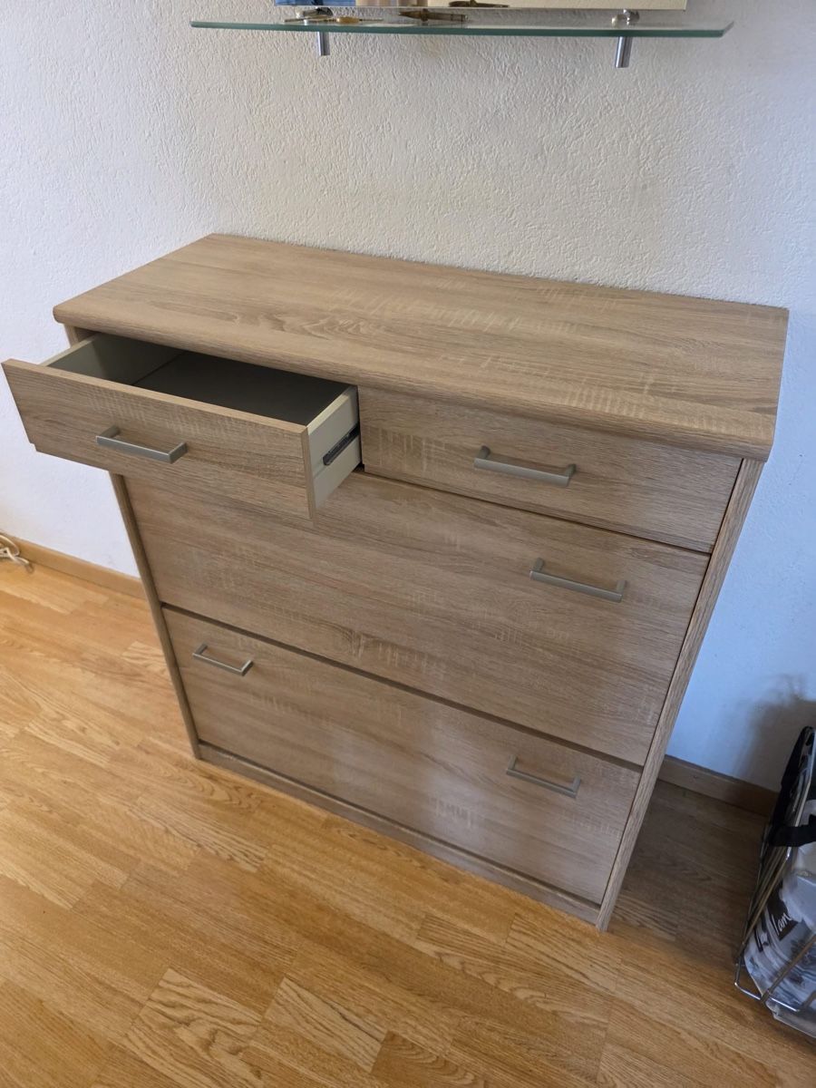 Commodes: Blitzauktion Schuhkomode ab1.- – D'occasion à Laupen par TecProPalmer1092 2