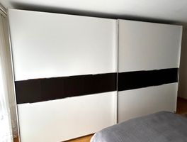 Grosser JOOP! Schiebetürenschrank mit Soft-Close-Funktion
