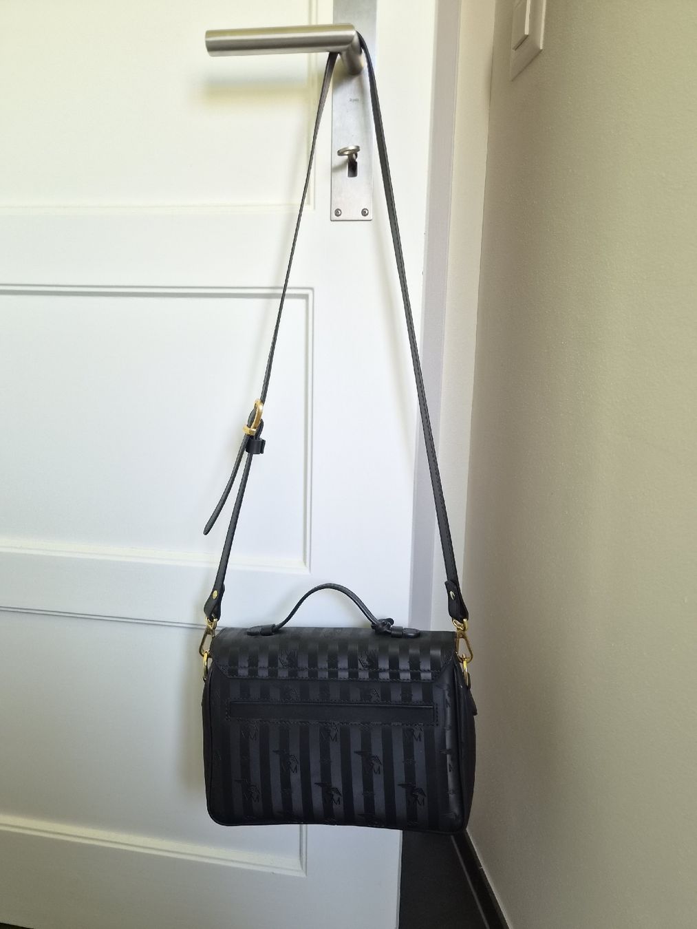 Maison Mollerus Sacs femmes: Mollerus Umhängetasche 'Marly' – D'occasion à Frauenfeld par opzo26 3